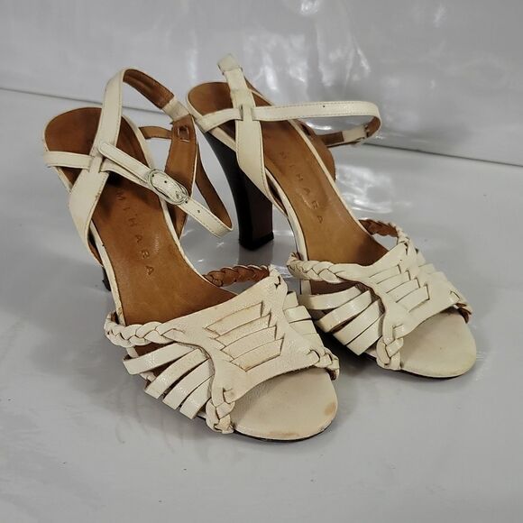 Chie Mihara Off white Leather Sandals. - Picture 1 of 9